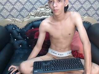  sebas-cat chat room