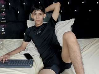 sebas-cat's CamSoda show and profile