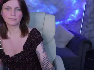 TinaMelt's Live Sex Cam Show