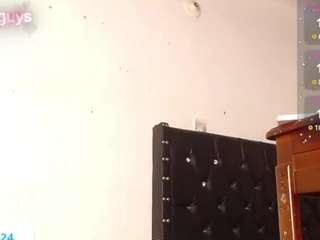 andreaxdoll camsoda