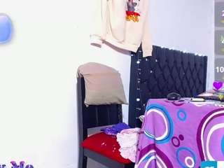 andreaxdoll webcam model