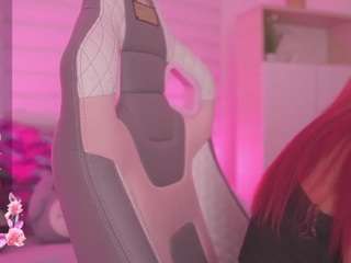 arie-stone Live Webcam on CamSoda