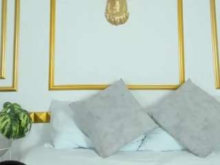 assh-sweet Live Webcam on CamSoda