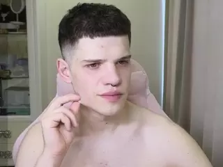 callmechristiian's Live Sex Cam Show