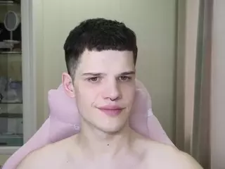 callmechristiian's Live Sex Cam Show