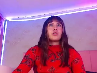 EvaaRoux's Live Sex Cam Show