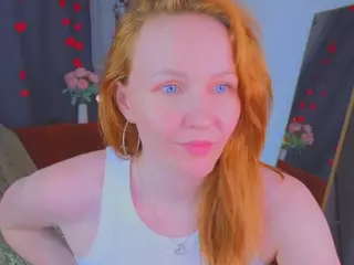 Joyce's Live Sex Cam Show