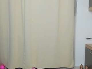 lvmexoxo from CamSoda is Freechat
