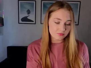 OrvaFoard's Live Sex Cam Show
