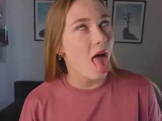 OrvaFoard's Live Sex Cam Show