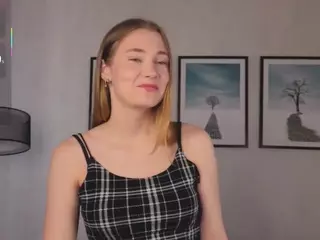 OrvaFoard's Live Sex Cam Show