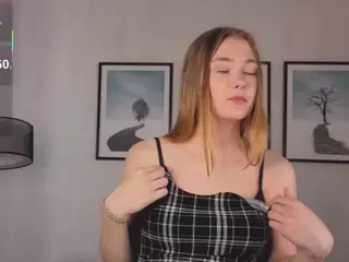 OrvaFoard's Live Sex Cam Show