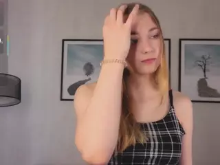 OrvaFoard's Live Sex Cam Show