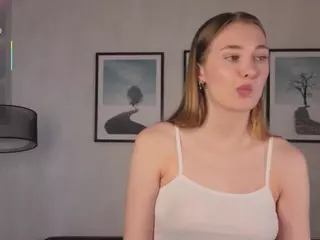 OrvaFoard's Live Sex Cam Show
