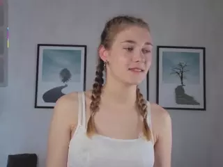 OrvaFoard's Live Sex Cam Show