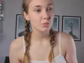 OrvaFoard's Live Sex Cam Show
