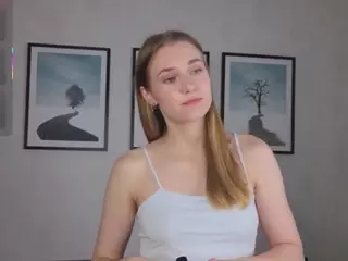 OrvaFoard's Live Sex Cam Show