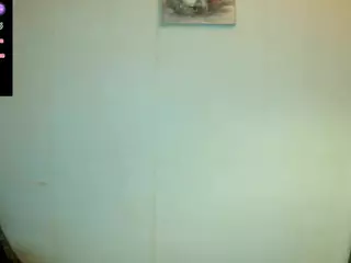 UrDREAMLady's Live Sex Cam Show