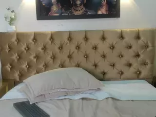 EstrellaDeCarne's Live Sex Cam Show