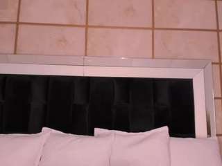 gretavelvet Live Webcam on CamSoda