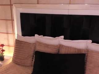 gretavelvet webcam