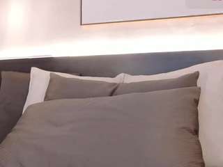 GretaVelvet live cam preview