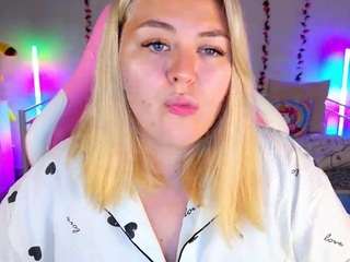 hornycakee camsoda