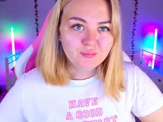 HornyCakee's Live Sex Cam Show