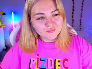 HornyCakee's Live Sex Cam Show