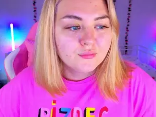 HornyCakee's Live Sex Cam Show