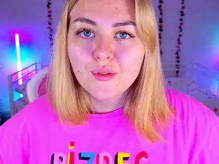 HornyCakee's Live Sex Cam Show