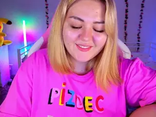 HornyCakee's Live Sex Cam Show