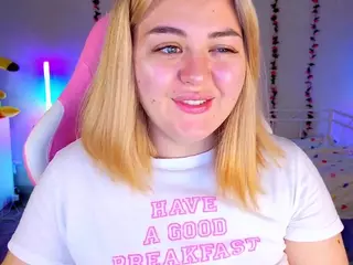 HornyCakee's Live Sex Cam Show