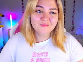 HornyCakee's Live Sex Cam Show
