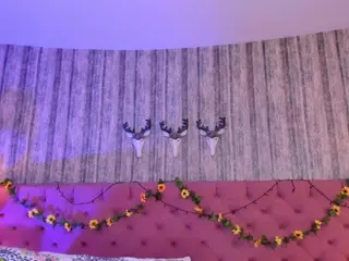 LiiaTurnner's Live Sex Cam Show