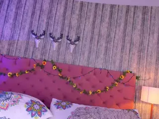 LiiaTurnner's Live Sex Cam Show