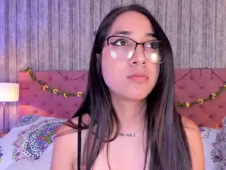LiiaTurnner's Live Sex Cam Show