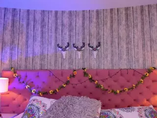 LiiaTurnner's Live Sex Cam Show