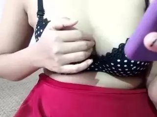 Lovelyraha's Live Sex Cam Show