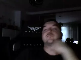 Ninka17's Live Sex Cam Show