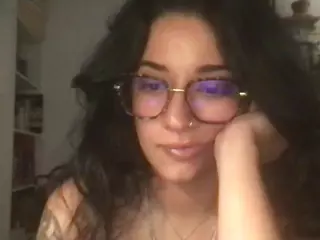 viviis's Live Sex Cam Show