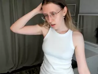 AlodiaDelmore's Live Sex Cam Show