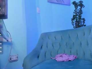 antonia-star Live Webcam on CamSoda