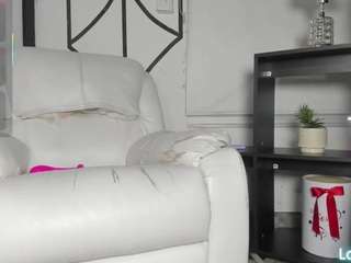  antonia-star chat room