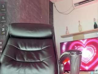  antonia-star chat room
