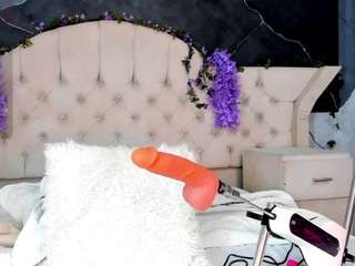 Antonia-Star live webcam show