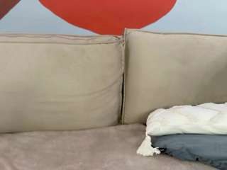 Anuvira's cam show statistics and live stream