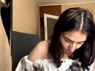 BeckyHassell's Live Sex Cam Show