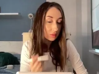 BereniceEstabrooks's Live Sex Cam Show