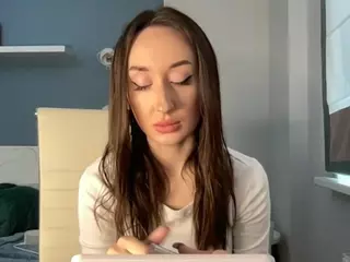 BereniceEstabrooks's Live Sex Cam Show